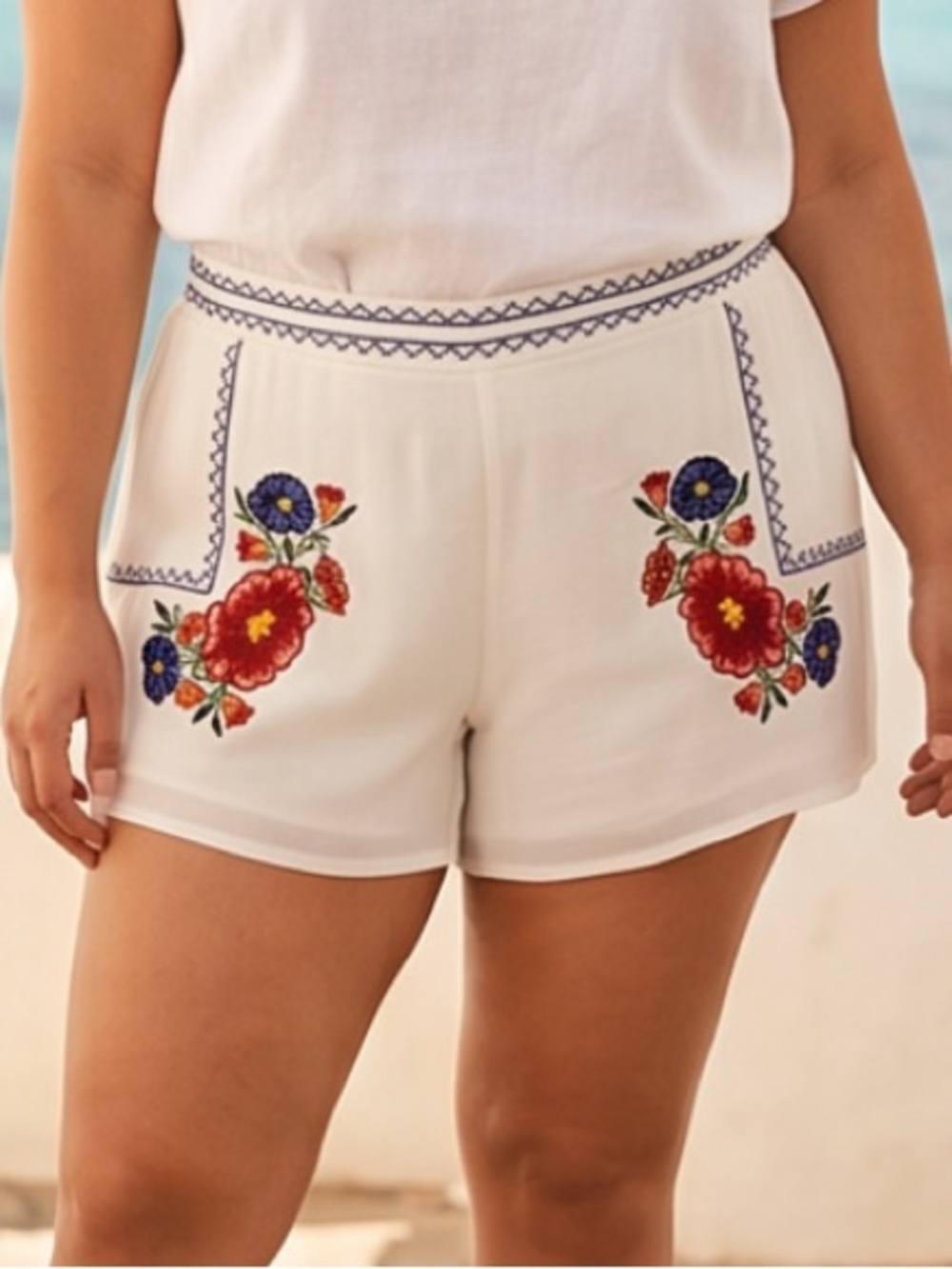 Lightweight Plus Size Bohemian White Floral Embroidered Shorts